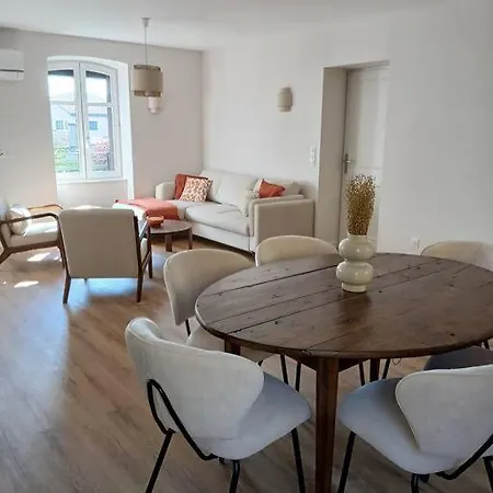 Centre-ville Proche Gare Apartment
